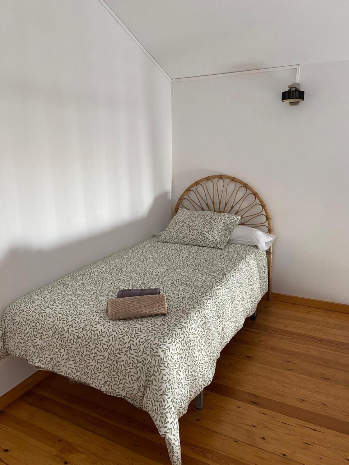 Hostal Espai Mediterrani Пуэбла-де-Вальбона Экстерьер фото